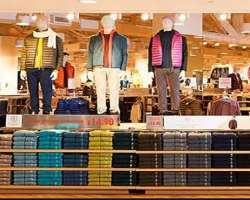 The mall provides an opportunity to buy products from numerous national and international brands which include Uniqlo and Carrefour.